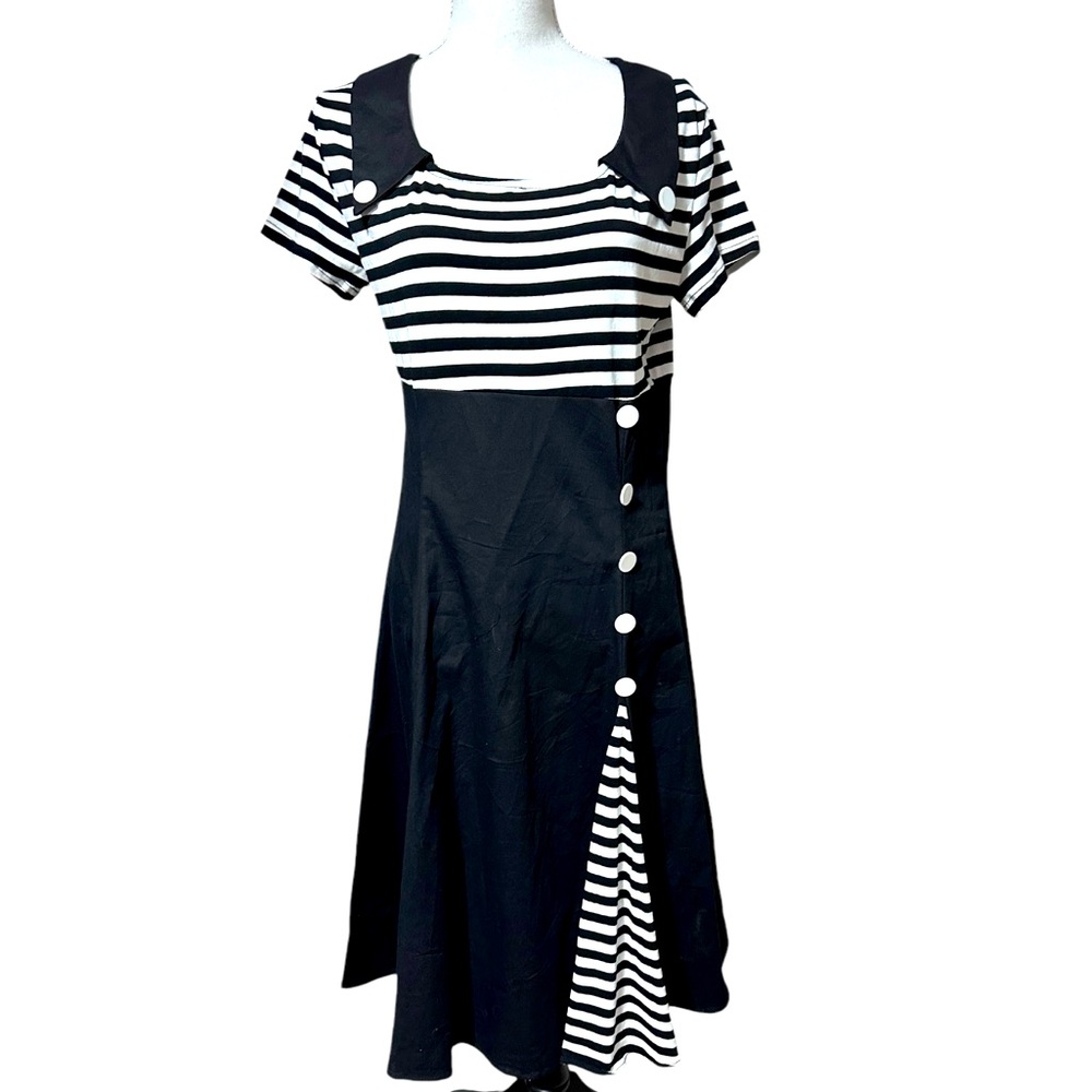 Goth sailor dress like new with a vintage style